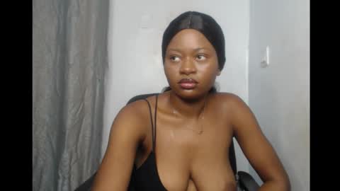 Snapshot of ebony_sweetgirl chatting on February 14, 2026, 6:37 pm Ebony sweetgirl online show from February 14, 2026, 6:37 pm