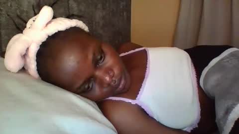 tasha online show from September 25, 2025, 2:43 pm