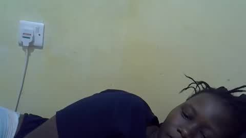 Snapshot of ebony_vanillah chatting on February 7, 2026, 6:33 pm ebony_vanillah online show from February 7, 2026, 6:33 pm