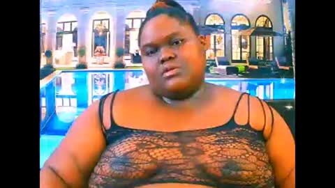 ebonyhotbuns4u2luv online show from April 1, 2026, 11:00 am