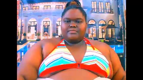 ebonyhotbuns4u2luv online show from April 10, 2026, 11:04 am