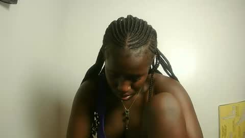 ebonyprincesslove online show from November 18, 2025, 1:48 pm