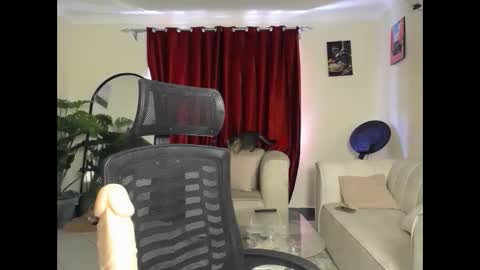 Ebonyqueen online show from June 5, 2026, 11:05 am