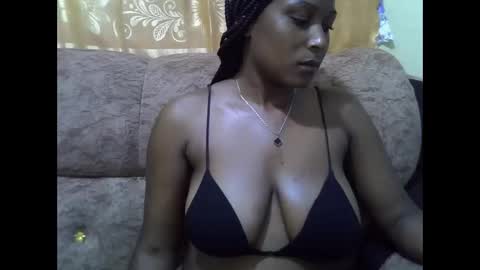 pretty online show from June 9, 2026, 10:32 pm