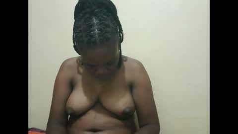 Ebonyval online show from September 16, 2025, 5:08 am