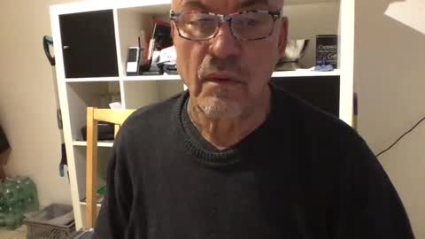 Snapshot of eddelmar chatting on December 29, 2024, 3:57 pm eddelmar online show from December 29, 2024, 3:57 pm