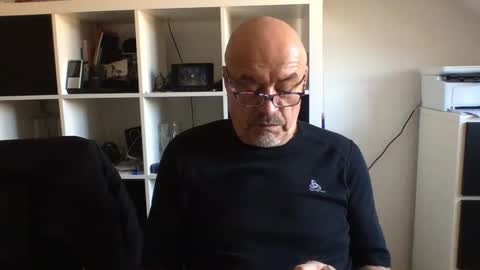 Snapshot of eddelmar chatting on January 11, 2025, 11:45 am eddelmar online show from January 11, 2025, 11:45 am