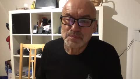 Snapshot of eddelmar chatting on February 10, 2025, 6:13 pm eddelmar online show from February 10, 2025, 6:13 pm