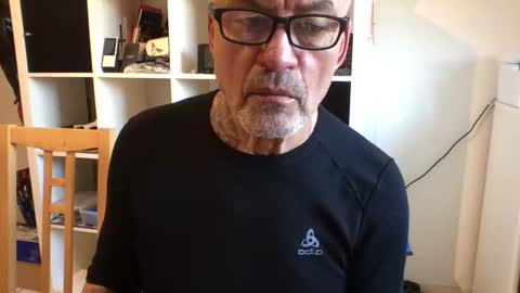 Snapshot of eddelmar chatting on February 15, 2025, 2:11 pm eddelmar online show from February 15, 2025, 2:11 pm