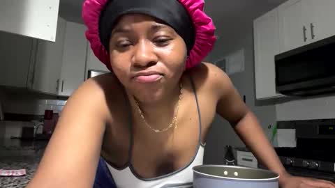 eddrisalove online show from May 19, 2026, 7:15 am