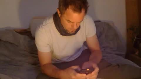 Snapshot of edelholz87 chatting on May 4, 2026, 4:08 am edelholz87 online show from May 4, 2026, 4:08 am