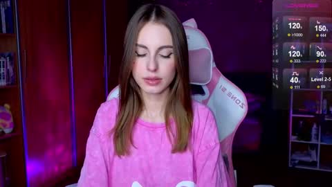 Edeline online show from November 9, 2025, 1:53 pm