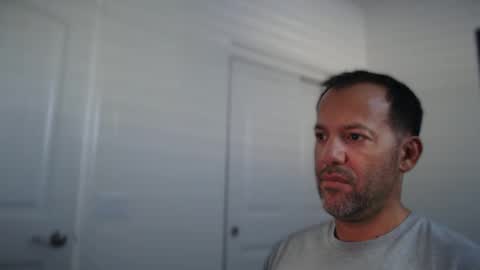 EdgeM online show from September 29, 2025, 11:42 pm