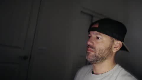 EdgeM online show from November 26, 2025, 11:33 am