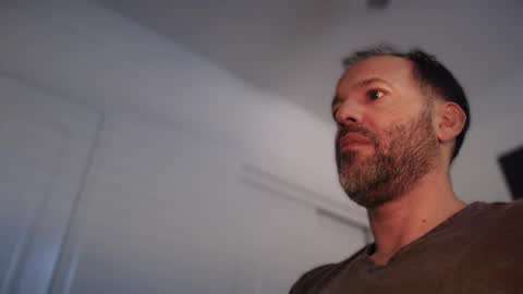 EdgeM online show from December 14, 2025, 10:36 pm