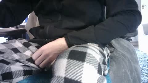 Snapshot of edged_biker chatting on January 26, 2025, 1:25 pm edged biker online show from January 26, 2025, 1:25 pm