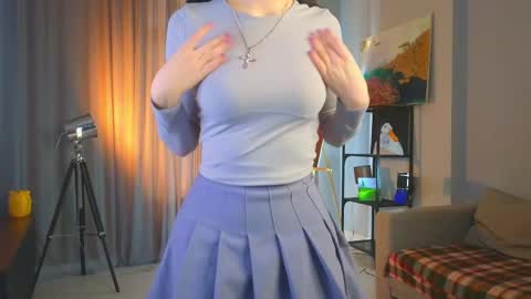 Snapshot of edithbrucker chatting on March 7, 2025, 4:13 am Im Sally Im new here lets meet online show from March 7, 2025, 4:13 am