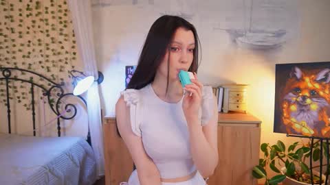 Snapshot of edithbrucker chatting on September 20, 2025, 3:29 am Im Sally Im new here lets meet online show from September 20, 2025, 3:29 am
