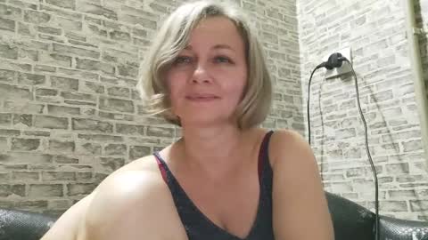 edithmanning online show from December 24, 2024, 5:13 pm