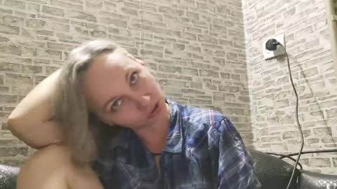 edithmanning online show from January 9, 2025, 3:23 pm