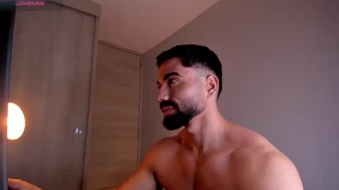 edrick online show from March 3, 2025, 1:31 pm