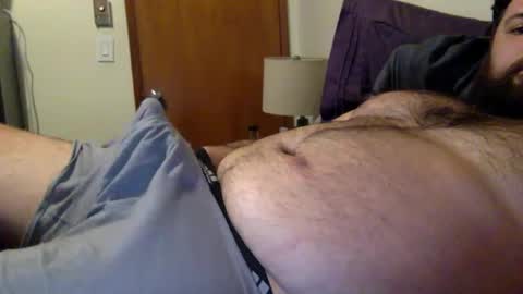 Snapshot of edtheman170 chatting on December 28, 2024, 3:47 am edtheman170 online show from December 28, 2024, 3:47 am