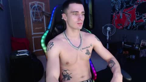 Eduar online show from January 21, 2025, 6:02 pm