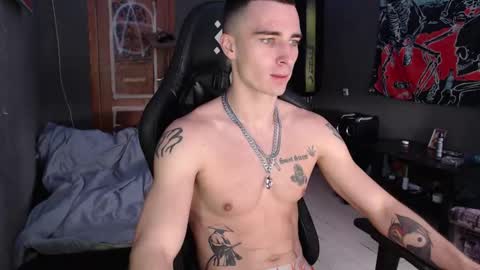 Eduar online show from September 24, 2025, 9:23 am