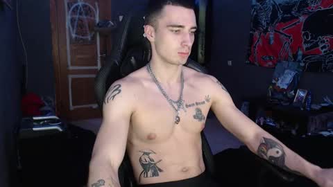 Eduar online show from November 17, 2025, 2:56 pm