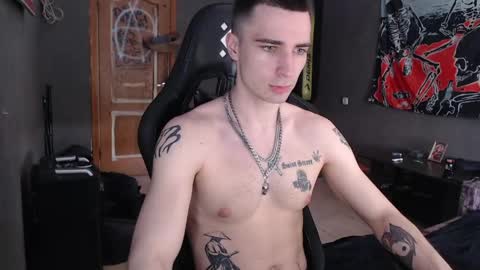 Snapshot of eduard_loveee chatting on May 5, 2026, 7:05 am Eduar online show from May 5, 2026, 7:05 am