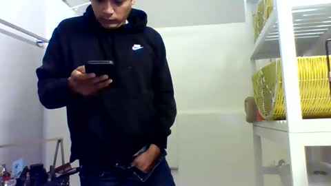 Snapshot of eduardo0084 chatting on December 21, 2024, 3:20 pm eduardo0084 online show from December 21, 2024, 3:20 pm