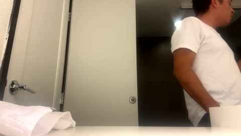 Snapshot of eduardo0084 chatting on February 16, 2025, 5:37 am eduardo0084 online show from February 16, 2025, 5:37 am