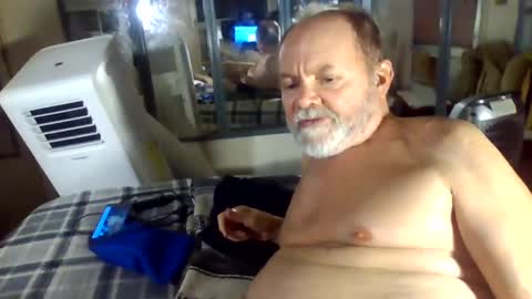 Snapshot of edwalters chatting on February 13, 2025, 9:51 am Eddie online show from February 13, 2025, 9:51 am