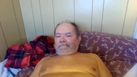 Snapshot of edwalters chatting on November 26, 2025, 5:14 pm Eddie online show from November 26, 2025, 5:14 pm