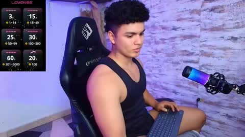 EDWARD CLARCK online show from January 9, 2026, 12:57 am