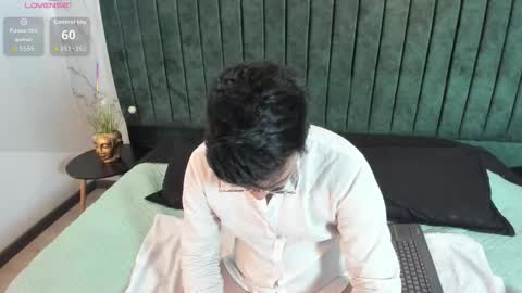 Eduardo online show from March 27, 2026, 3:56 am