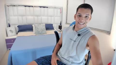 Snapshot of edwin_blaz chatting on October 8, 2025, 2:53 am edwin blaz. online show from October 8, 2025, 2:53 am