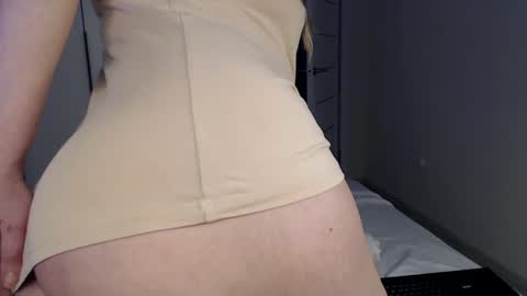 eelena4kiss online show from January 29, 2025, 12:56 pm