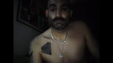 Snapshot of eemmee708927 chatting on February 24, 2026, 8:18 pm eemmee708927 online show from February 24, 2026, 8:18 pm