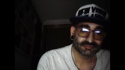 Snapshot of eemmee708927 chatting on February 25, 2026, 9:46 pm eemmee708927 online show from February 25, 2026, 9:46 pm