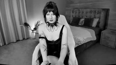 Mistress Effie online show from May 9, 2026, 3:17 pm
