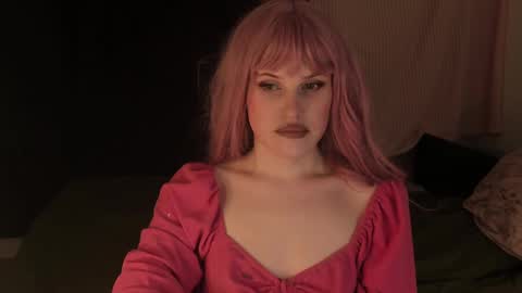 Effie Mur online show from December 10, 2024, 12:38 pm