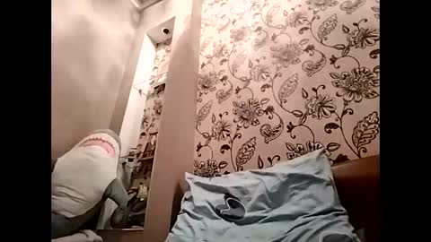 Effy online show from December 14, 2025, 1:05 pm