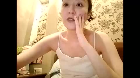 Effy online show from June 7, 2026, 6:22 pm
