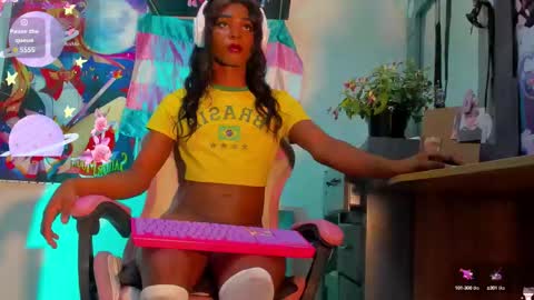 Snapshot of effy_marinn chatting on September 10, 2025, 6:13 am effy_marinn online show from September 10, 2025, 6:13 am