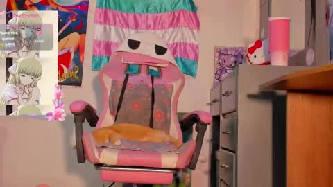 Snapshot of effy_marinn chatting on September 30, 2025, 1:32 am effy_marinn online show from September 30, 2025, 1:32 am