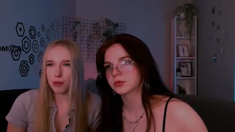 effysosweet online show from February 17, 2026, 8:26 pm