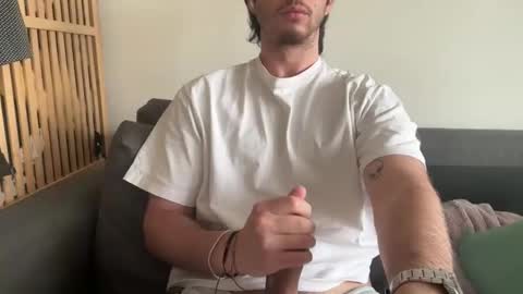 egmezz online show from January 12, 2026, 10:53 am