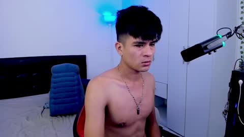 eiden_allenx1 online show from January 28, 2025, 10:23 am