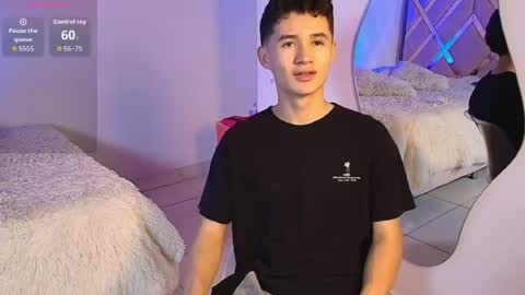 Eiden Blake online show from April 20, 2026, 1:52 am